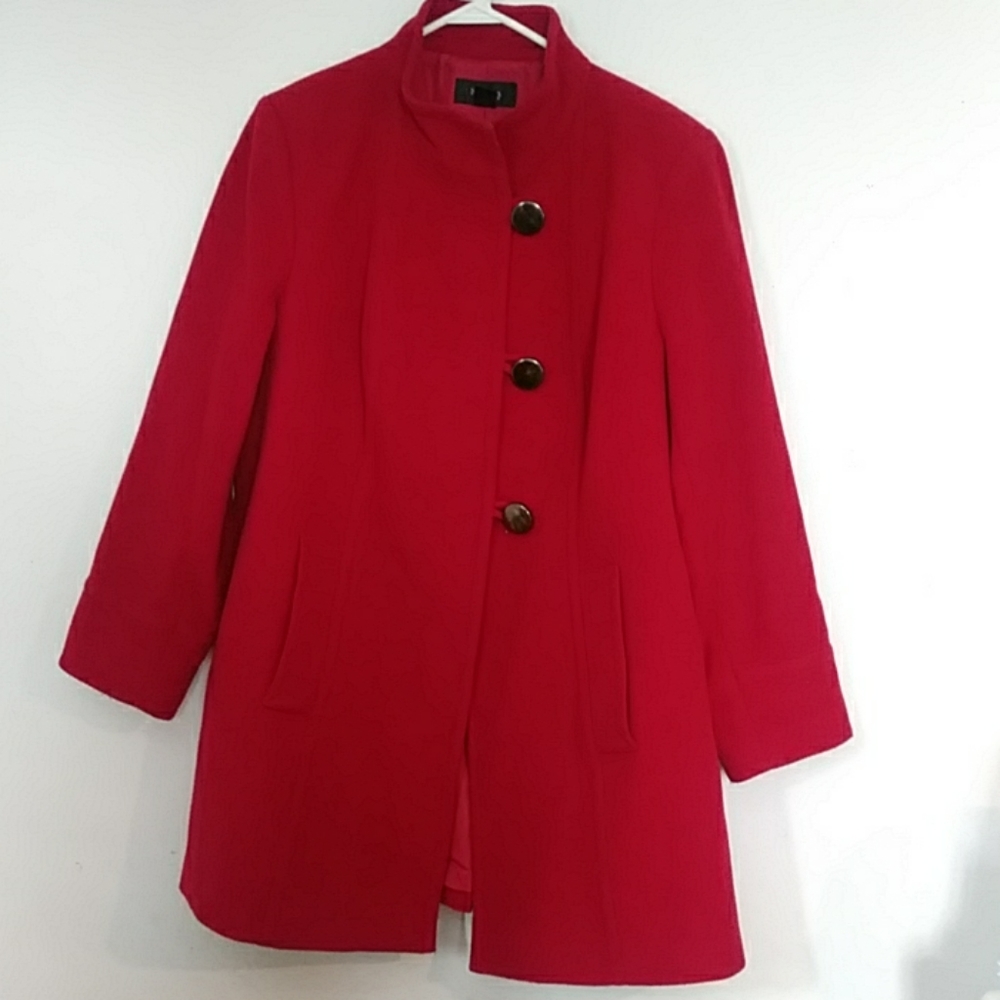 Women's winter coat size 18